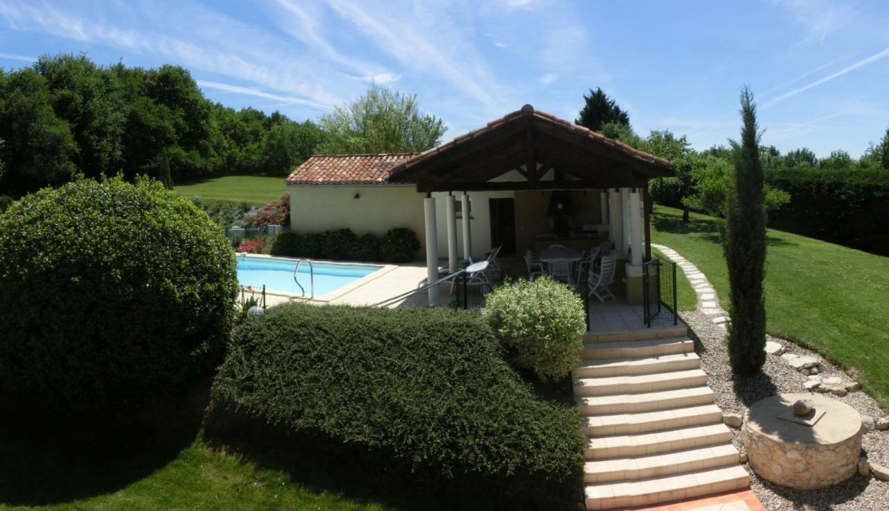 Gites La Bakenia Villeneuve-sur-Lot Exterior photo